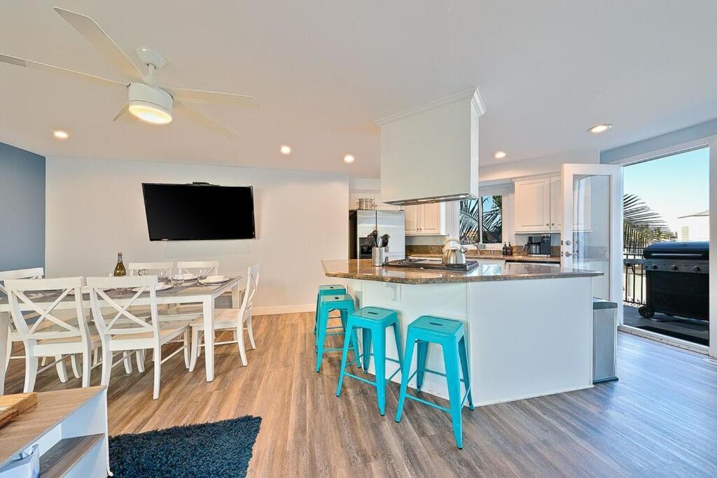 Stunning South Mission Home With Private Rooftop & Ocean Views! San Diego Exterior photo